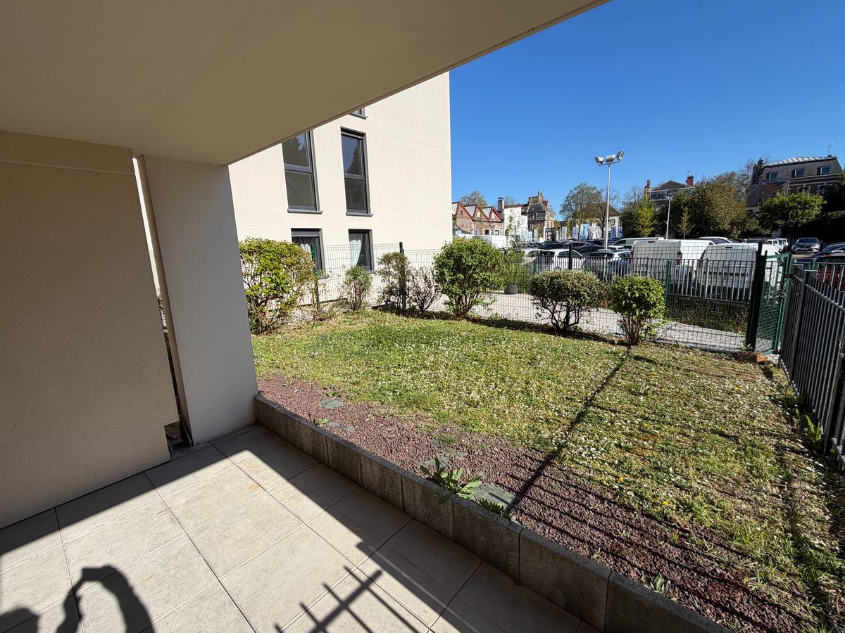 Image de Beau T3 avec terrasse, jardin et parking – Proche centre-ville Troyes