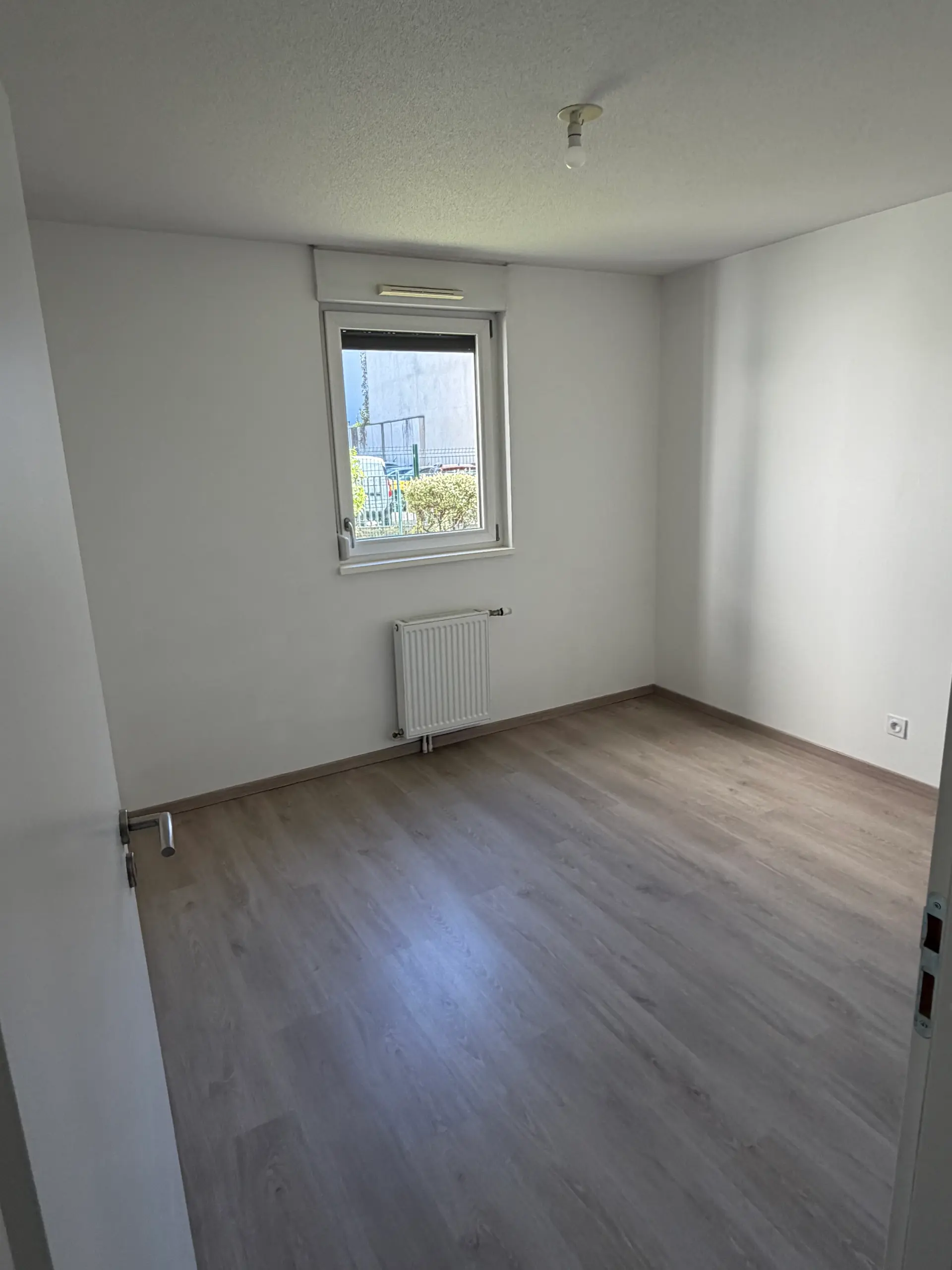 Image de Beau T3 avec terrasse, jardin et parking – Proche centre-ville Troyes