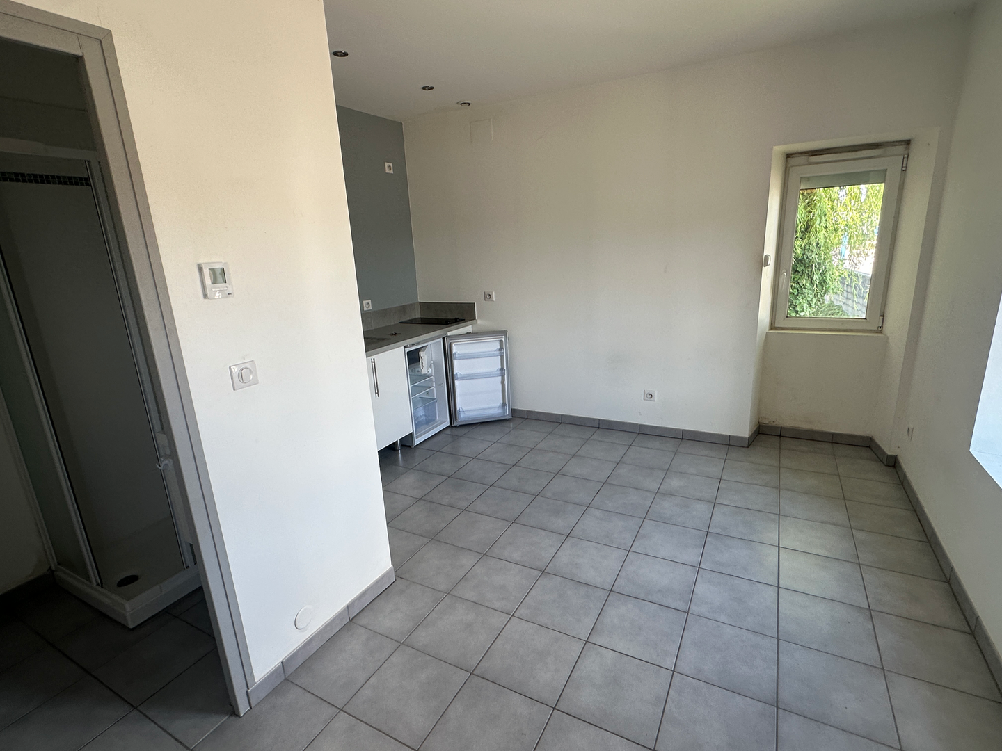 Image de Studio proche UTT ESTP EPF